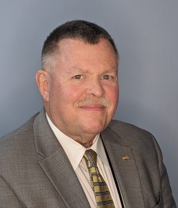 Dr. Lee Smith attends Summit on COVID-19 Equity at White House